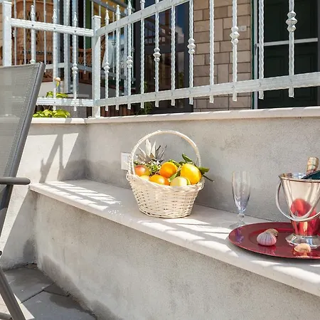 Otavia וילה שיבניק